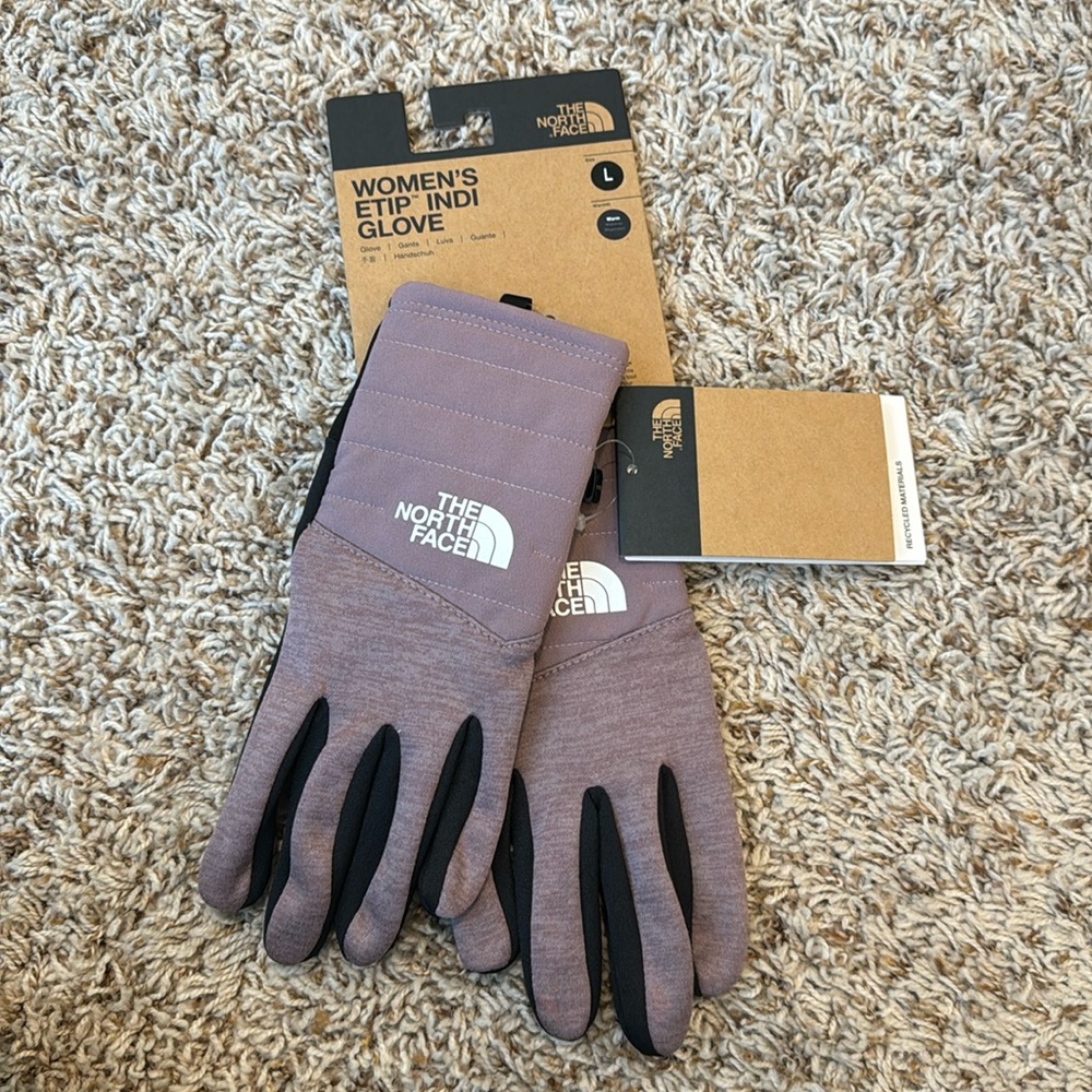 North face gloves